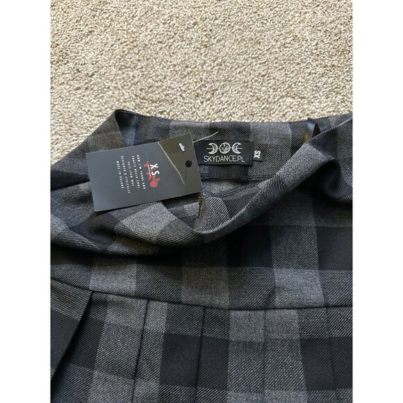shop skydance black and grey plaid skirt - Picture 2 of 2